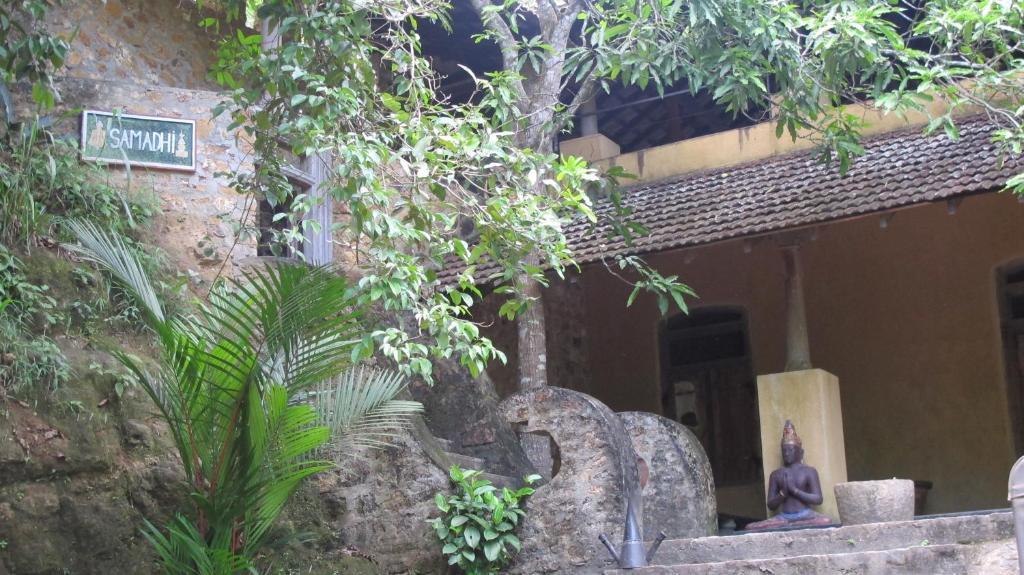 The Kandy Samadhicentre Narampanawa Exterior foto